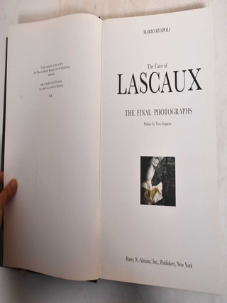 The Cave of Lascaux: The Final Photographs