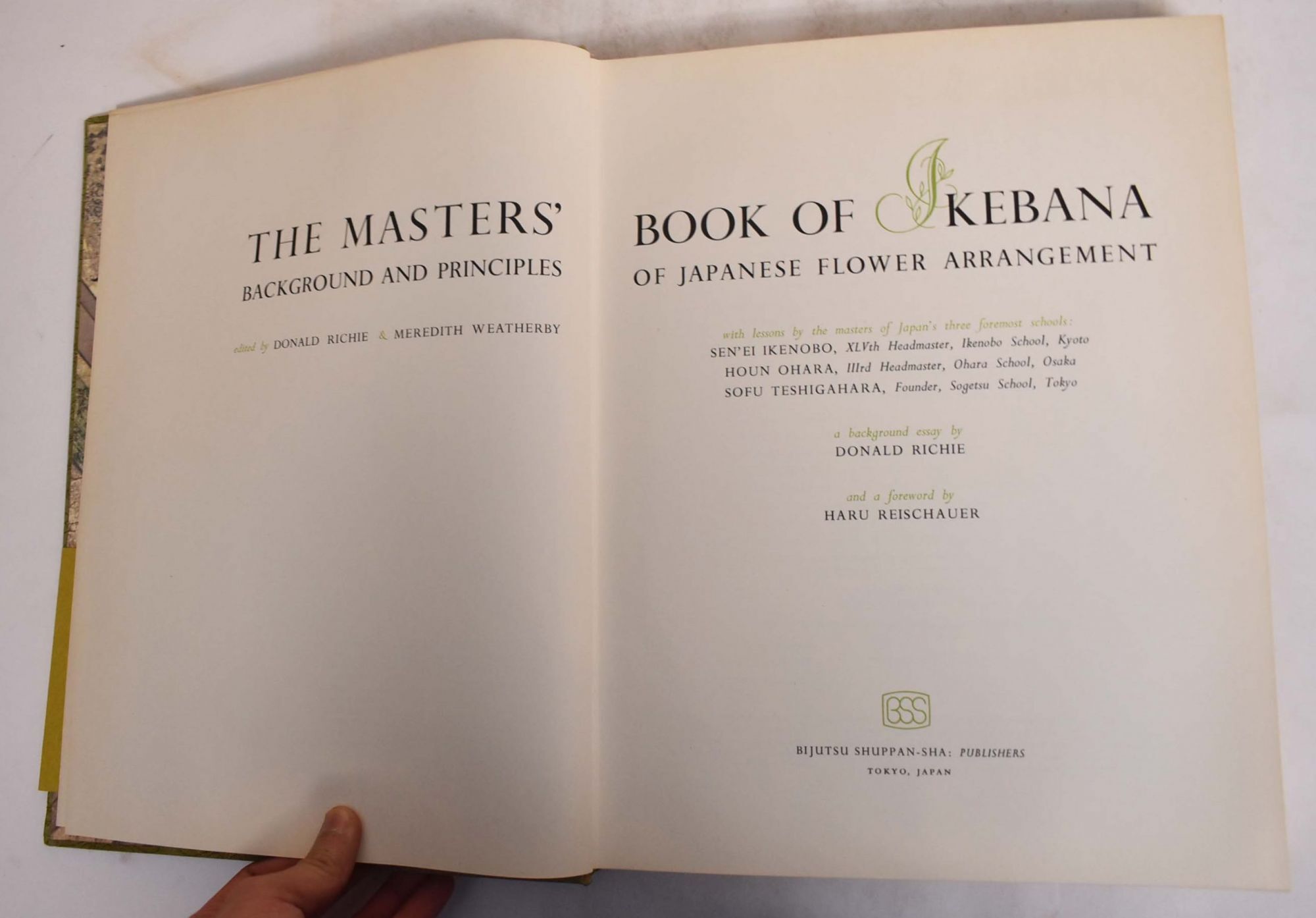 The Masters' Book of Ikebana: Background and Principles of