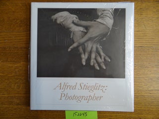 Item #152243 Alfred Stieglitz: Photographer. Doris Bry