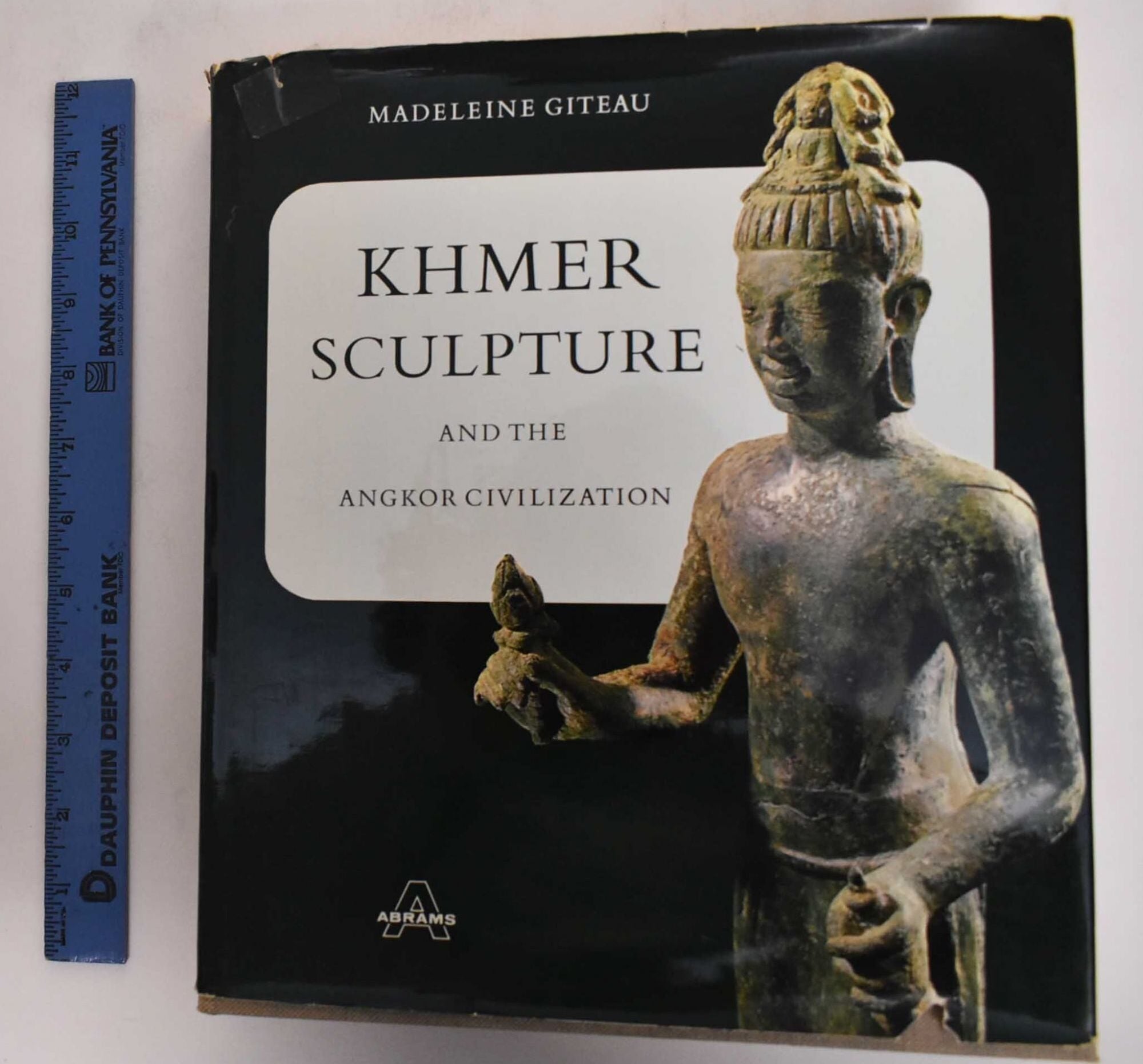Khmer Sculpture and the Angkor Civilization | Madeleine Giteau