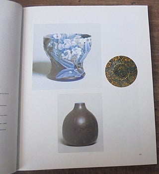 Scandinavia : ceramics & glass in the twentieth century