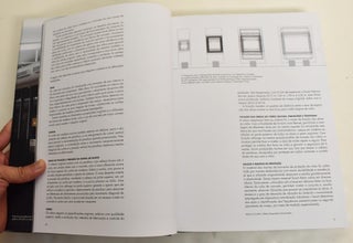 Concreto e Cristal: o Acervo do Masp Nos Cavaletes de Lina Bo Bardi