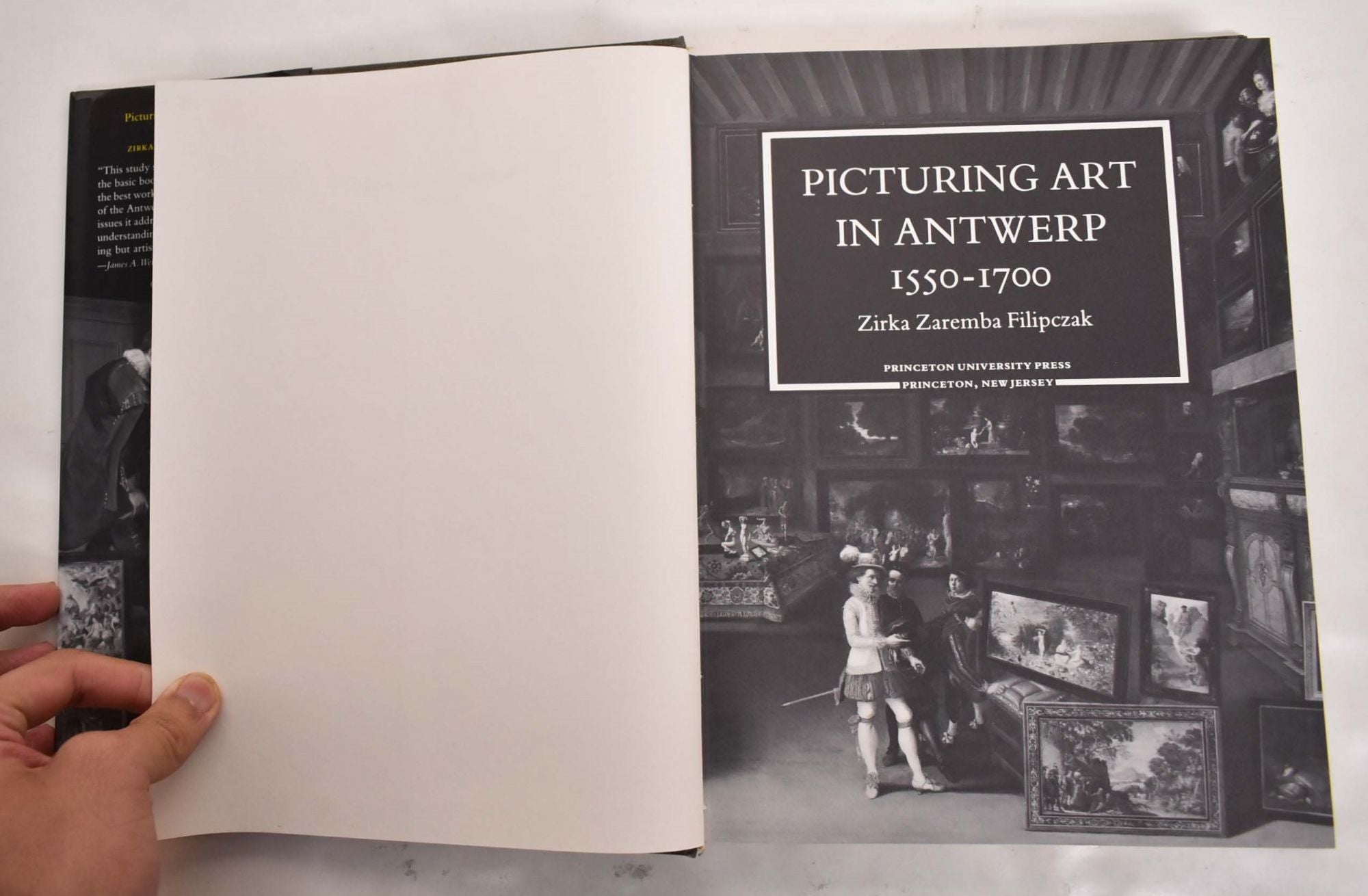 Picturing Art in Antwerp 1550 1700 by Zirka Zaremba Filipczak on Mullen Books