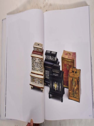 Mobel Fur Die Kunsthammern Europa: Kabinettschranke und Prunkkkassetten/Furniture for European Kunsthammer: Collector's Cabinets and Caskets
