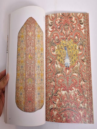 Textiles in the Art Institute of Chicago