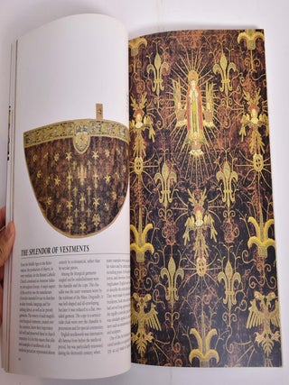 Textiles in the Art Institute of Chicago