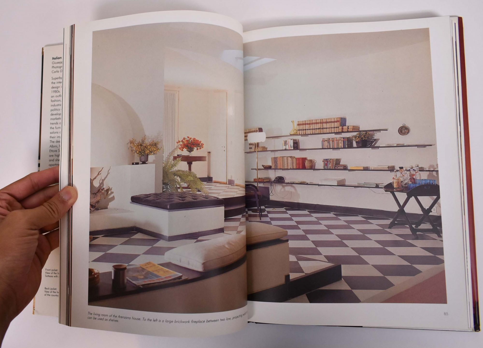 Italian Living Design: Three Decades of Interior Decoration, 1960
