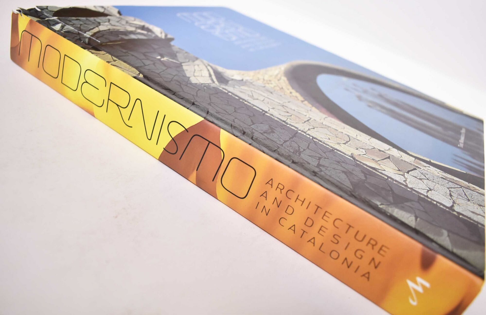【中古】Barcelona modernisme route／Antoni Capilla i Mart〓nez(著)、Institut Municipal delPaisatge Urb〓 i la Qualitat deVida (翻訳)、他 Modernismo: Architecture and Design in Catalonia | Francesc Cabana