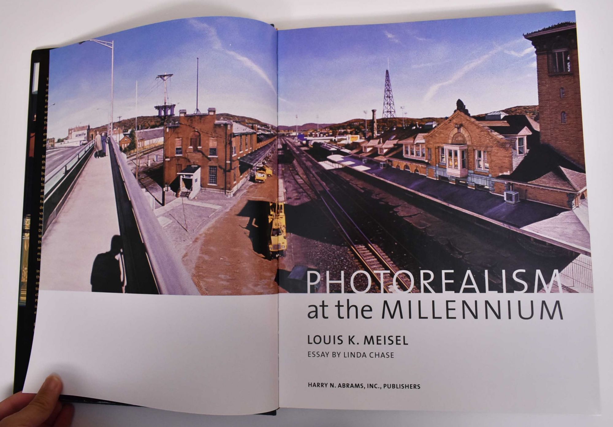 Photorealism at the Millennium | Louis K. Meisel, Linda Chase