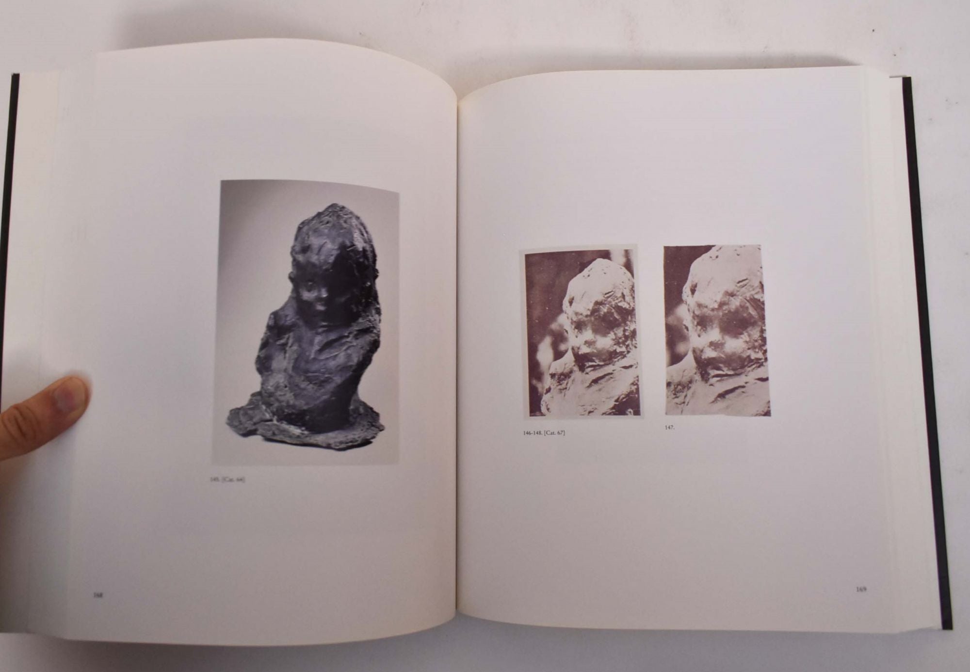 Medardo Rosso by Gloria Moure on Mullen Books