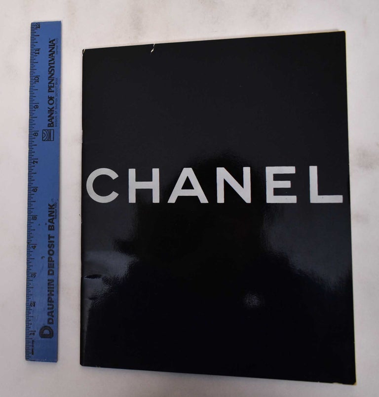 Item #180550 Chanel. Tomi Block.