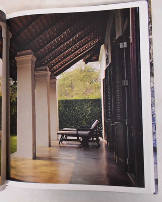 A Tradition of Serenity: The Tropical Houses of Ong-Ard Satrabhandhu