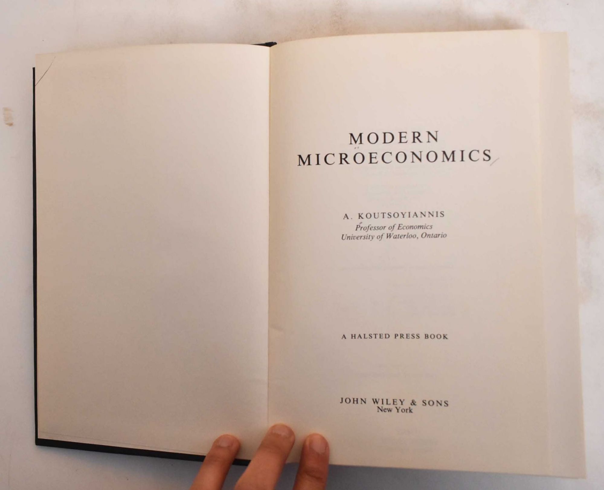 Modern Microeconomics | Anna Koutsoyiannis