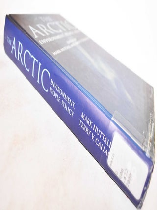 Arctic : Environment, People, Policy