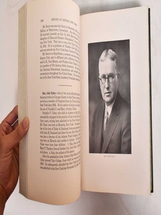 History of Central New York : Embracing Cayuga, Seneca, Wayne, Ontario, Tompkins, Cortland, Schuyler, Yates, Chemung, Steuben, and Tioga Counties