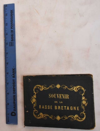 Item #186496 Souvenir de la Basse Bretagne. not identified