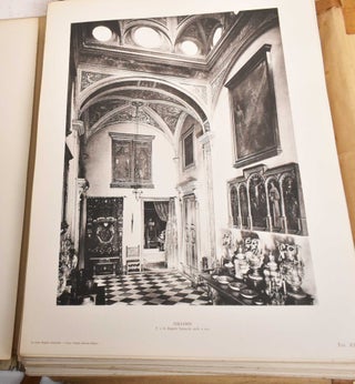 La Casa Artistica Italiana. La Casa Bagatti Valsecchi in Milano, Architettura e Interni Nello Stile del Quattrocento e del Cinquecento di Fausto e Giuseppe Bagatti Valsecchi di Belvignate, Arredi dal Secolo XIV al XVI: Porte, Camini, Sculture, Soffitti, Mobili, Intagli, Bronzi, Armi, Ferri, Maioliche, Gioielli, Avori, Vetri, Ricami, Arazzi, Cvoi, Miniature, Quadri, Affreschi, Istr, Musicali, Etc.