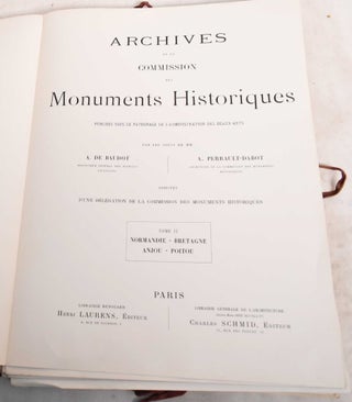 Archives de la Commission des Monuments Historiques. Tome II, Normandie, Bretagne, Anjou, Poitou