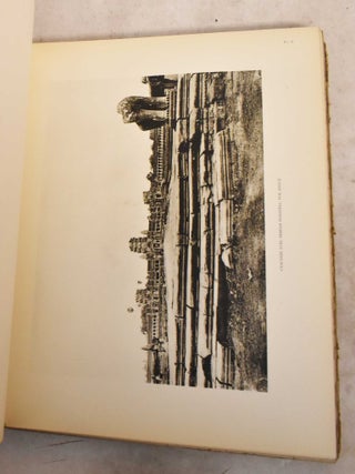 The Temple of Angkor Wat. Tome II, Premiere partie. L'architecture du Monument (2 Volume)