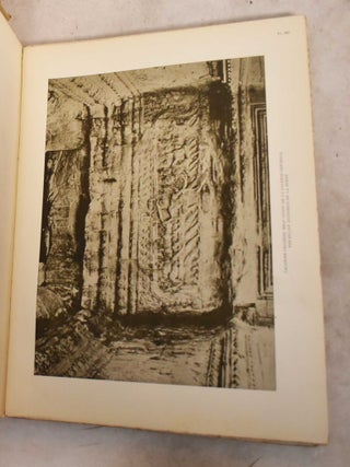 Le Temple d'Angkor Vat Wat. Tome II, Deuxieme partie. La Sculpture Ornamentale Du Temple (Volume 2 only)